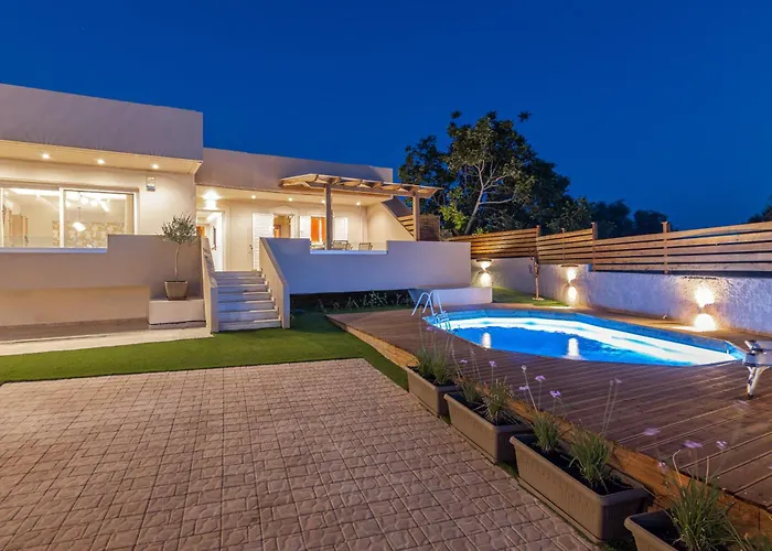 Xenia\'S Elegant House
